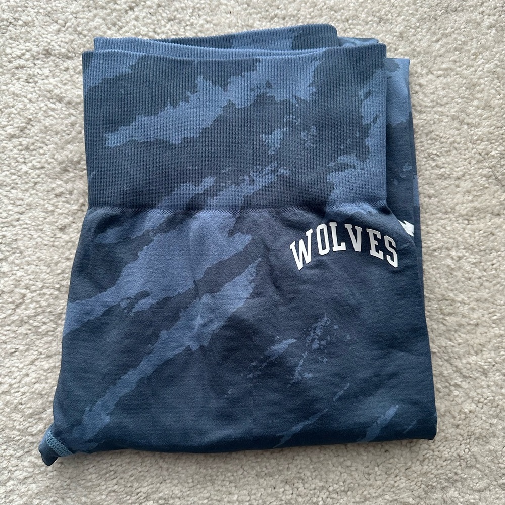 DARC SPORT EVERSON SEAMLESS LEGGINGS IN OCEAN BLUE NATIVE CAMO